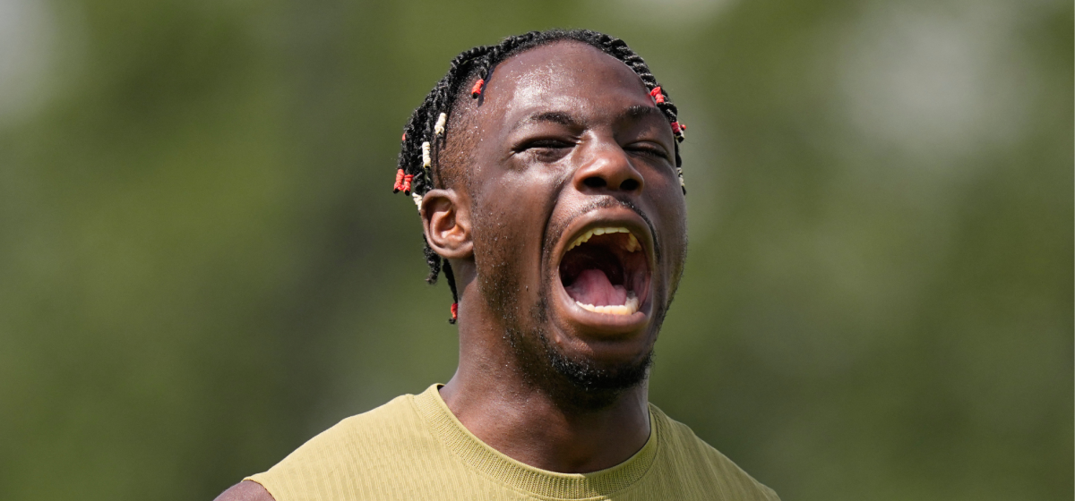 Promise David Stung by Bee Mid-Interview as Brighton Striker Shows Off His Toronto Roots